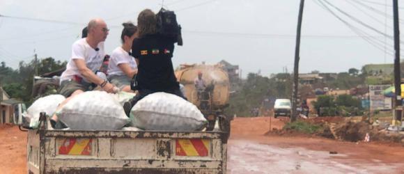 Christophe et Claire Flipo en Ouganda dans le 3ème épisode de Pekin Express.